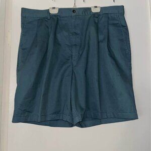 Dockers Khakis Shorts, Green, Men's size 40